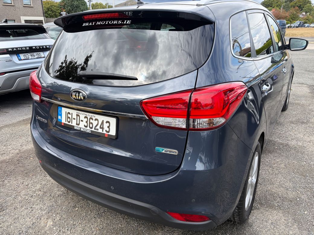 2016 Kia Carens