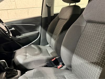 2016 Volkswagen Polo