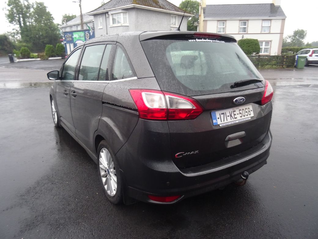 2017 Ford Grand C-Max