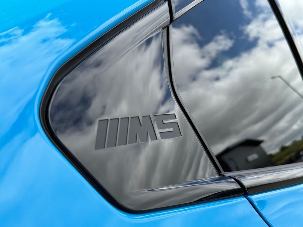 2025 BMW M5