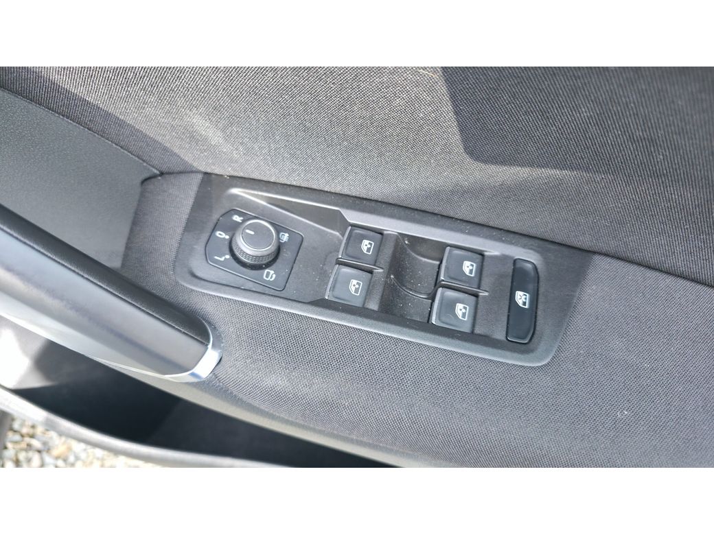 2016 Volkswagen Touran
