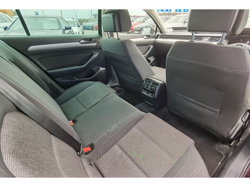 2018 Volkswagen Passat