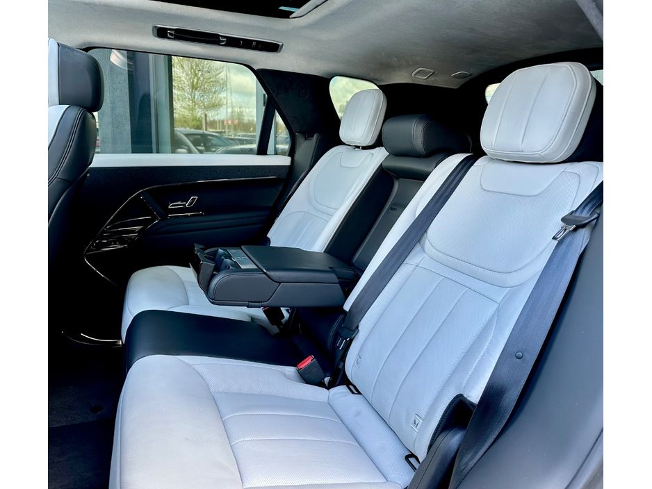 2024 Land Rover Range Rover Sport