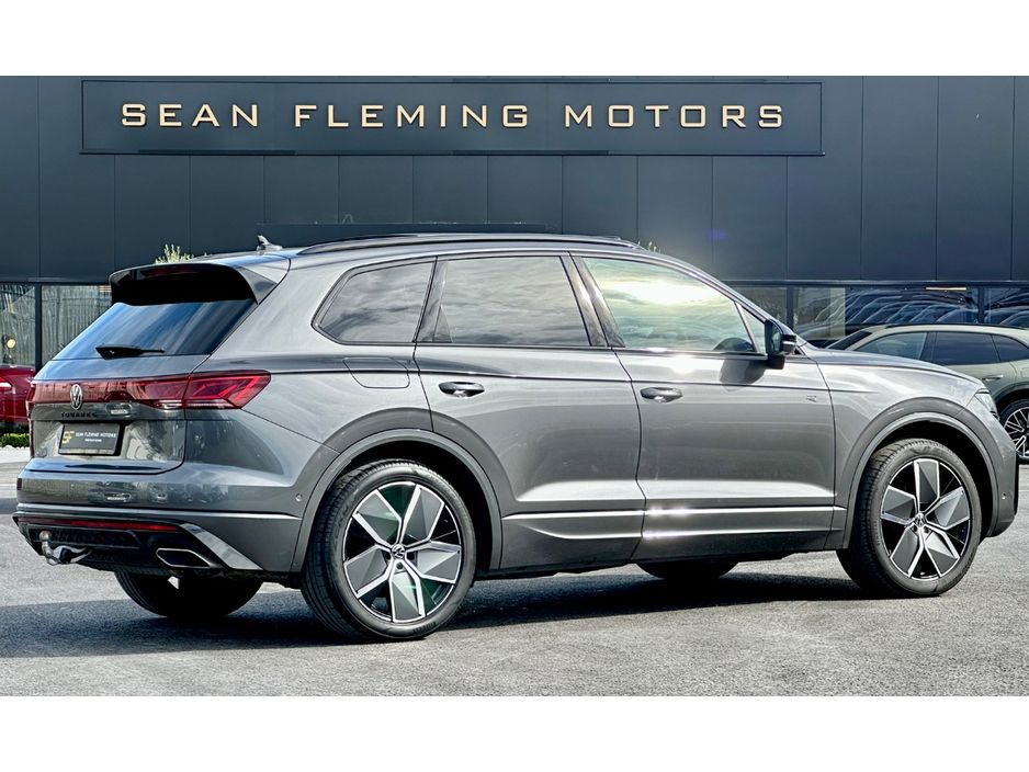2025 Volkswagen Touareg