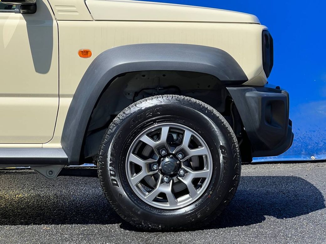 2023 Suzuki Jimny