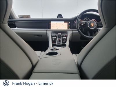 2023 Porsche Panamera