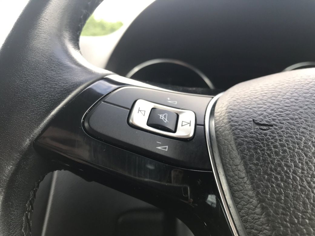 2017 Volkswagen Polo