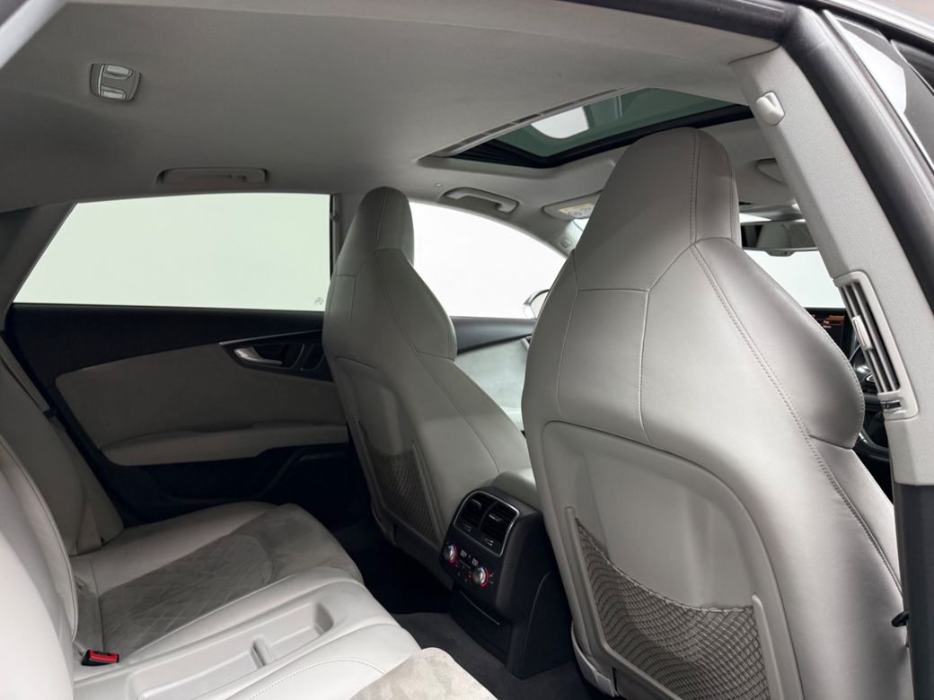 2016 Audi S7