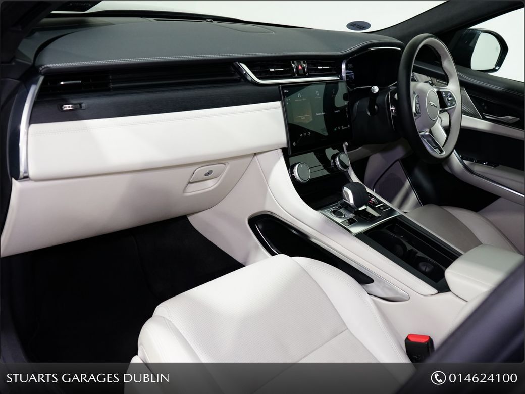 2024 Jaguar F-Pace