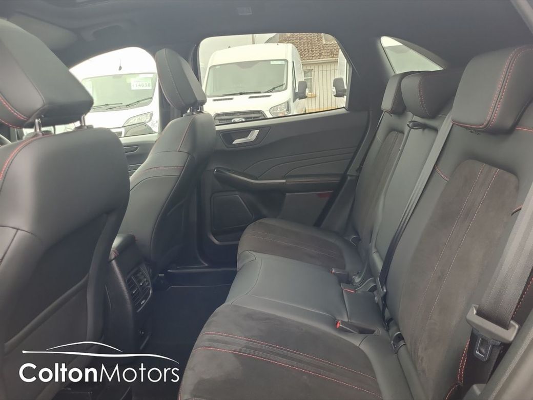 2025 Ford Kuga