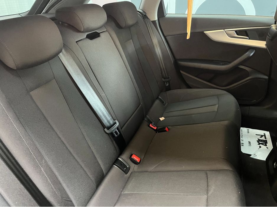 2019 Audi A4