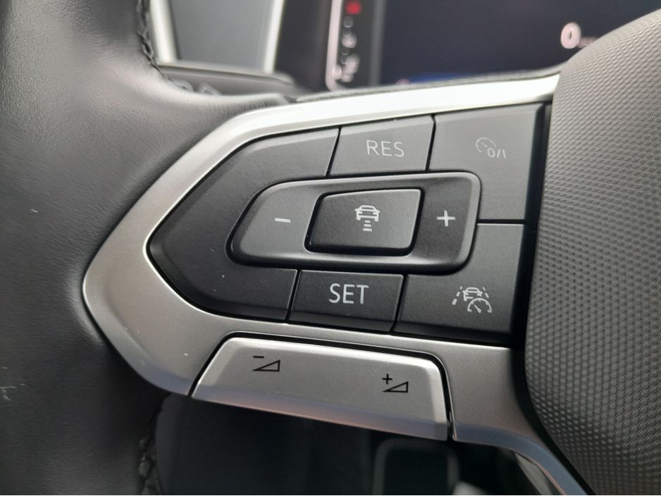 2023 Volkswagen T-Roc