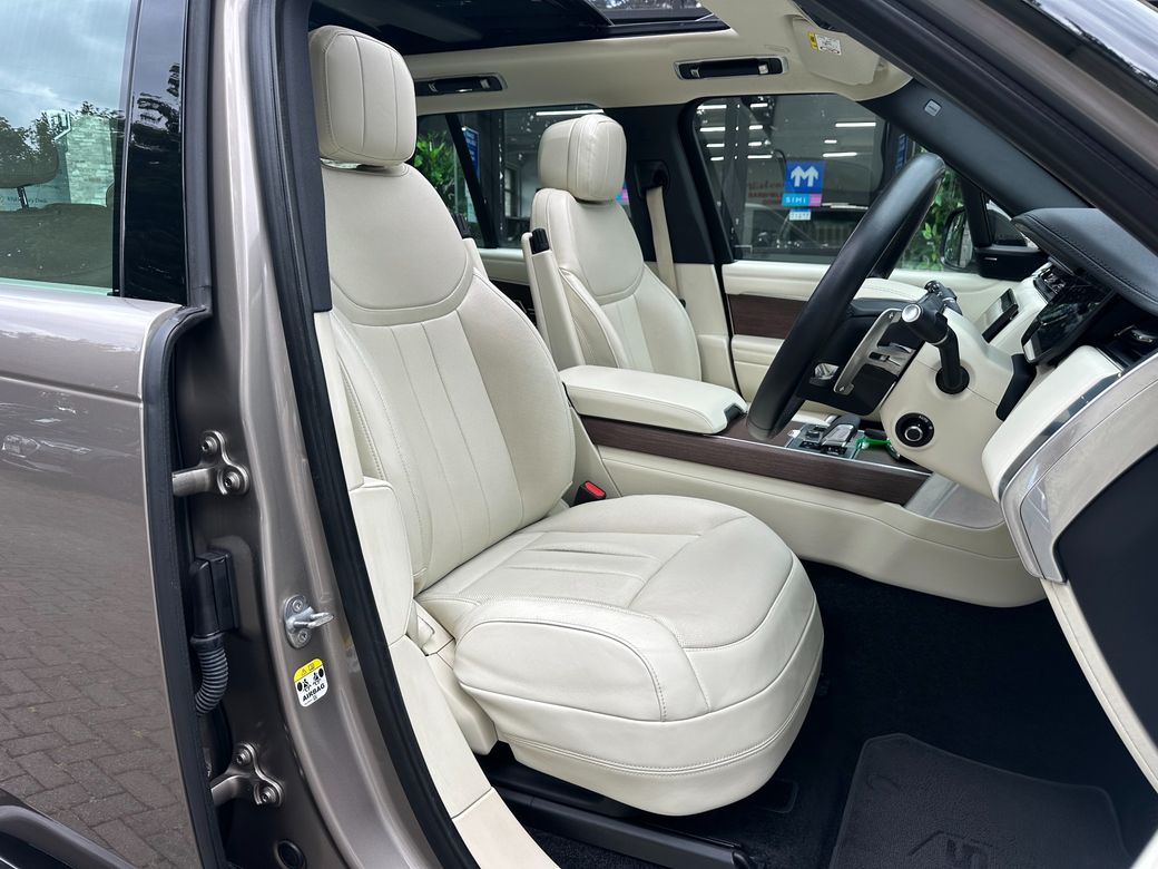 2023 Land Rover Range Rover