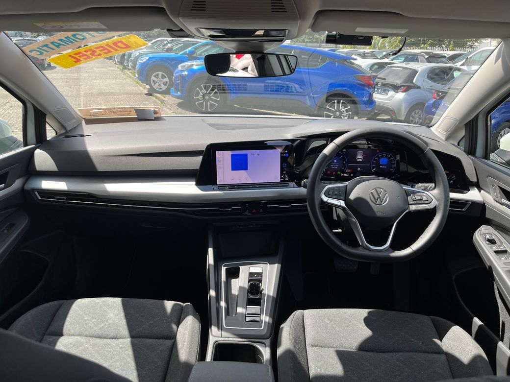 2024 Volkswagen Golf