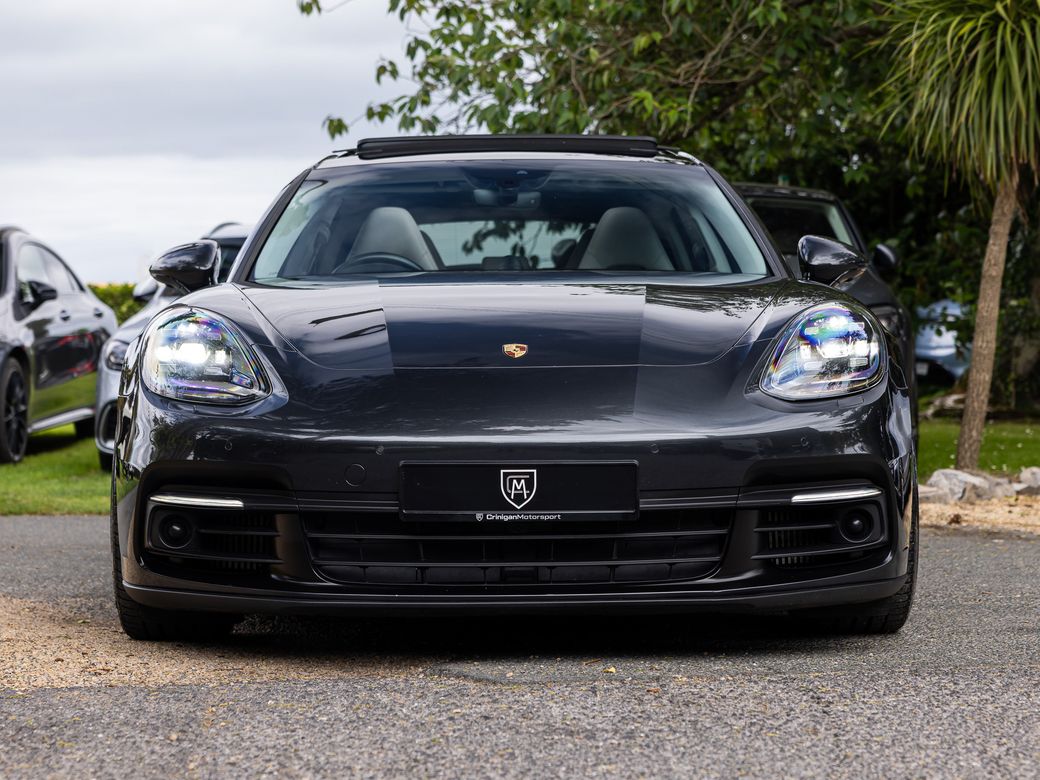 2019 Porsche Panamera