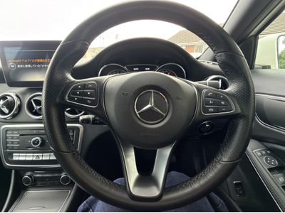 2017 Mercedes-Benz GLA 180