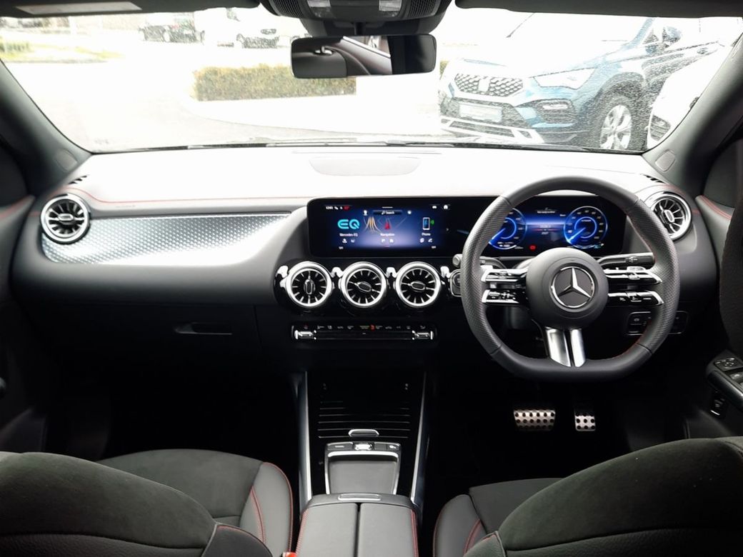 2025 Mercedes-Benz EQA