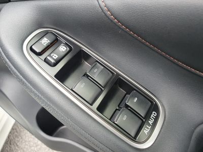 2013 Toyota Crown