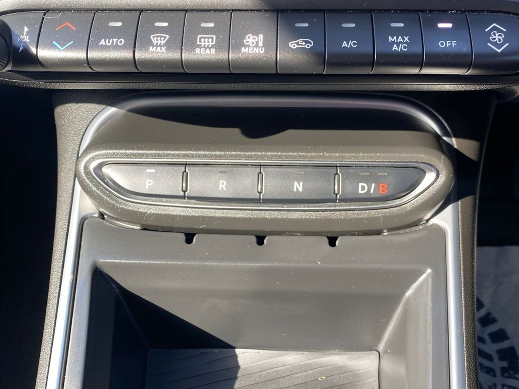 2025 Jeep Avenger