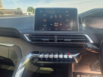 2020 Peugeot 3008
