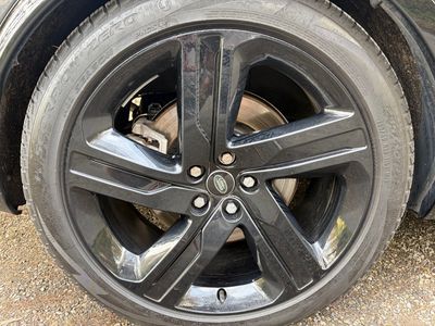 2024 Land Rover Discovery