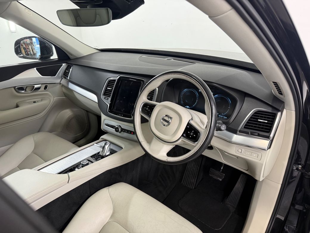 2017 Volvo XC90