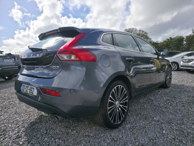 2013 Volvo V40