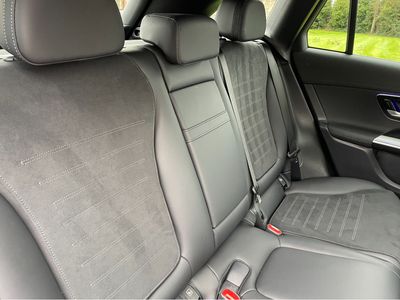 2025 Mercedes-Benz GLC Class