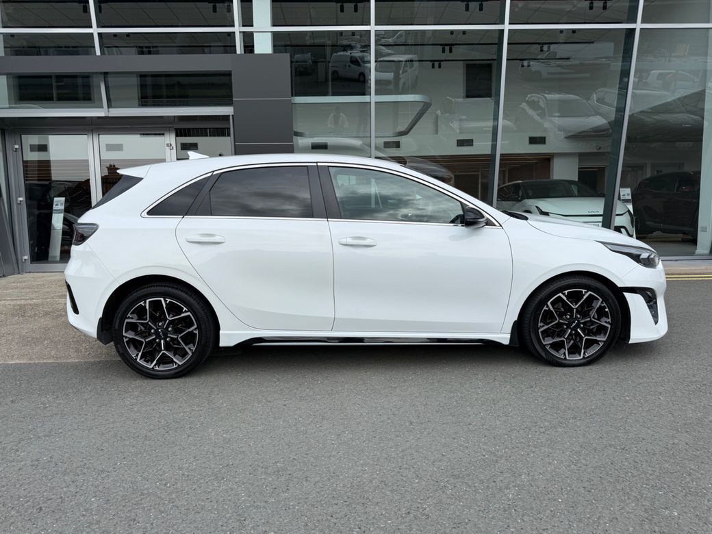 2023 Kia Ceed