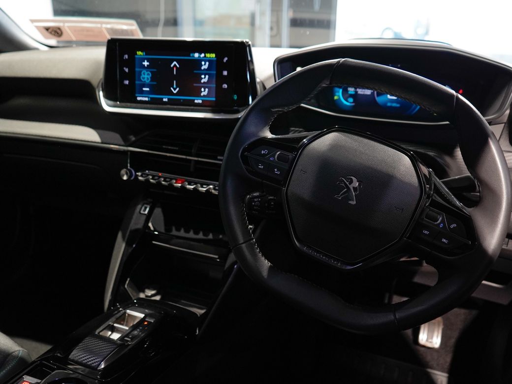 2023 Peugeot 2008