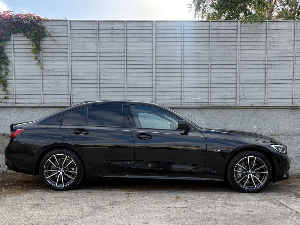 2022 BMW 3 Series