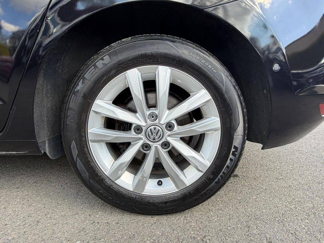 2016 Volkswagen Touran