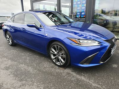 2019 Lexus ES 300h