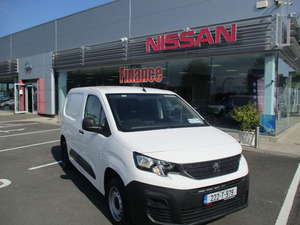 2022 Peugeot Partner