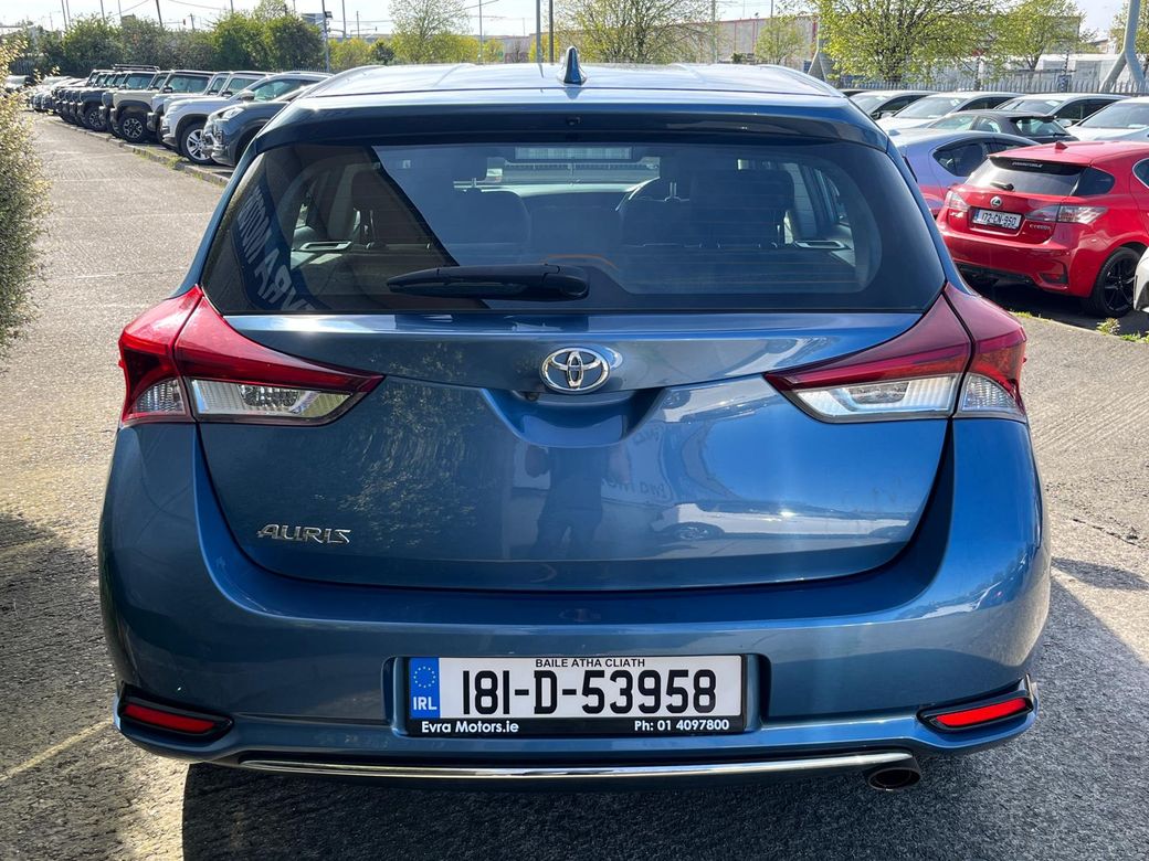 2018 Toyota Auris