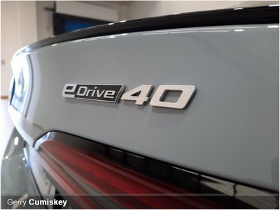 2026 BMW i5