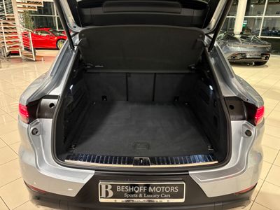 2022 Porsche Cayenne
