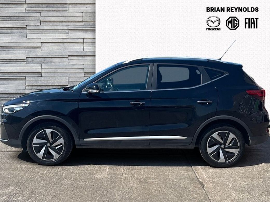 2023 MG ZS
