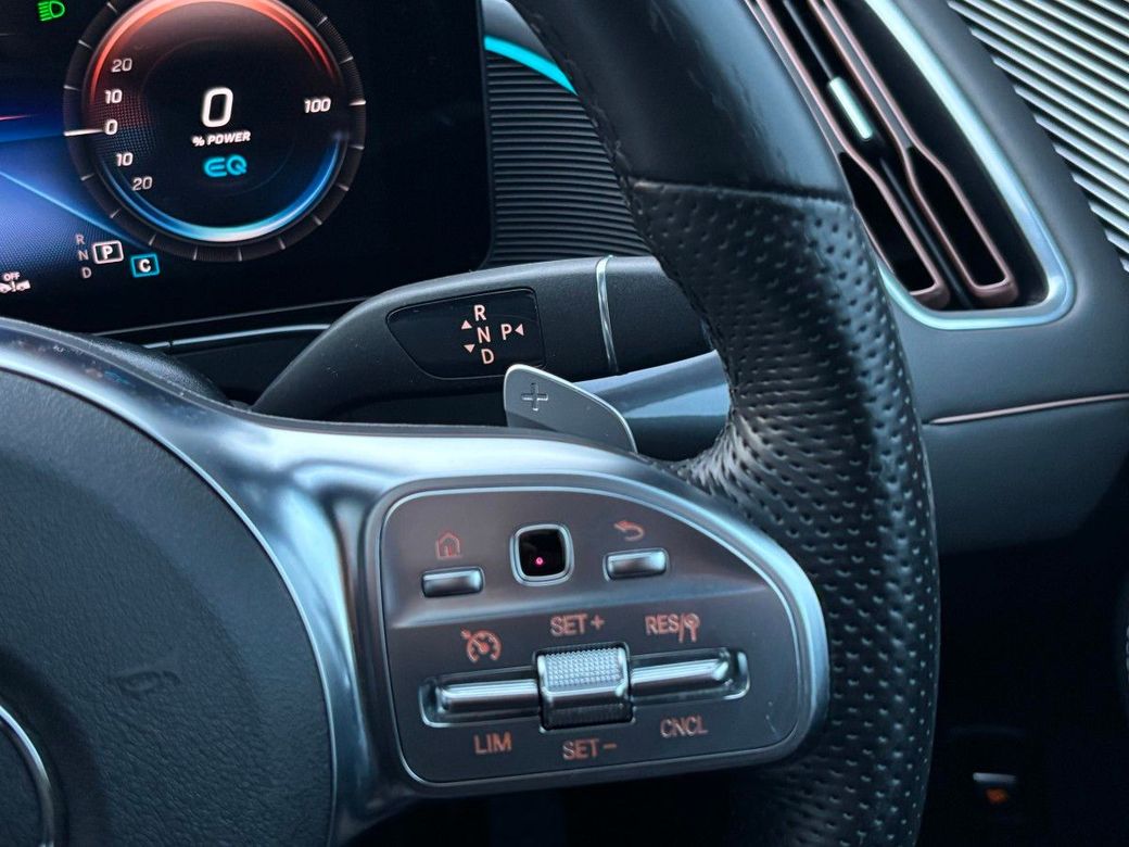 2022 Mercedes-Benz EQC