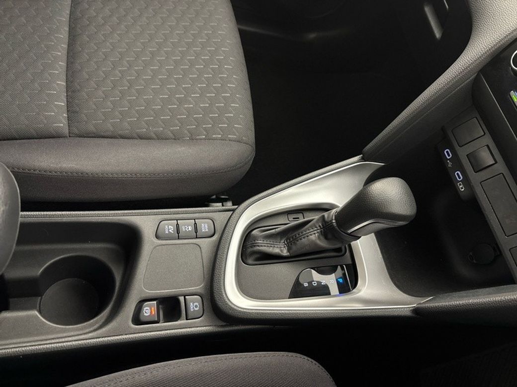 2025 Toyota Yaris Cross