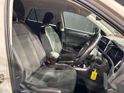 2023 Volkswagen T-Roc