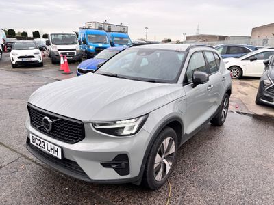 2023 Volvo XC40