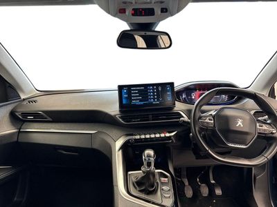2021 Peugeot 5008