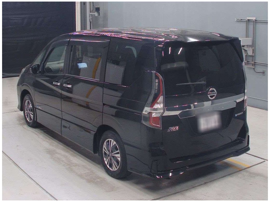 2022 Nissan Serena