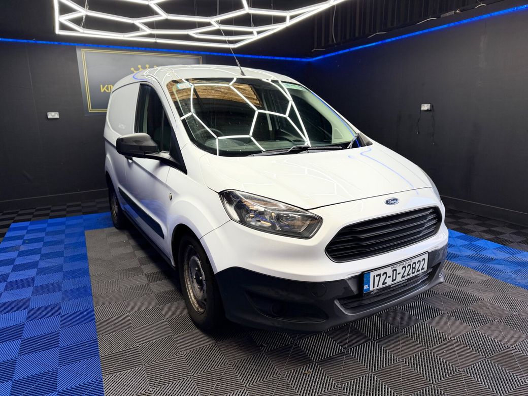 2017 Ford Courier