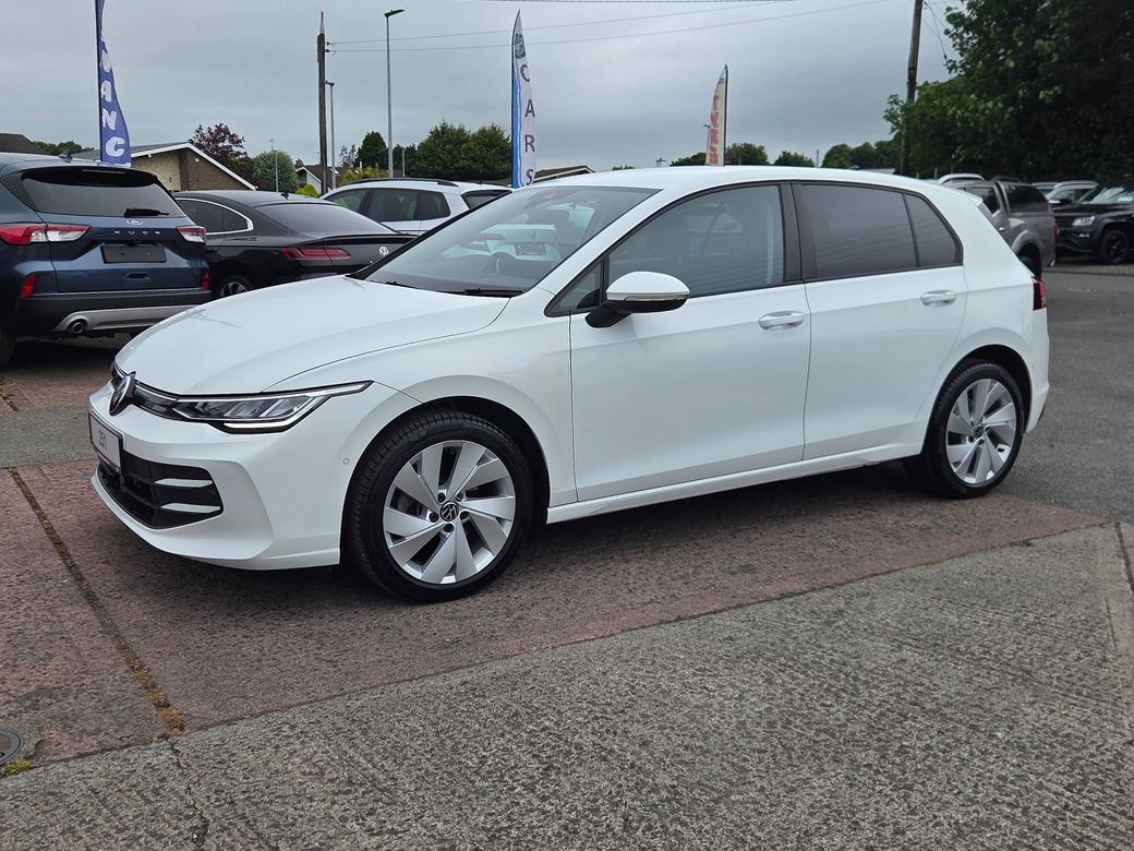 2025 Volkswagen Golf