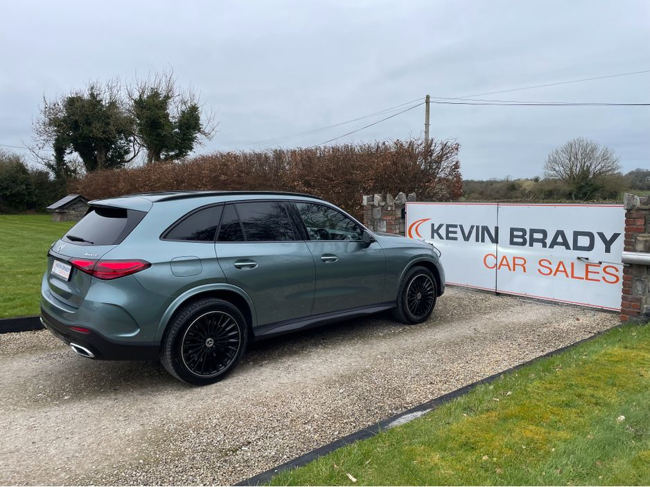 2025 Mercedes-Benz GLC Class