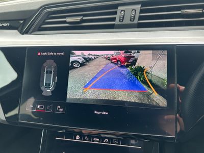 2022 Audi e-tron