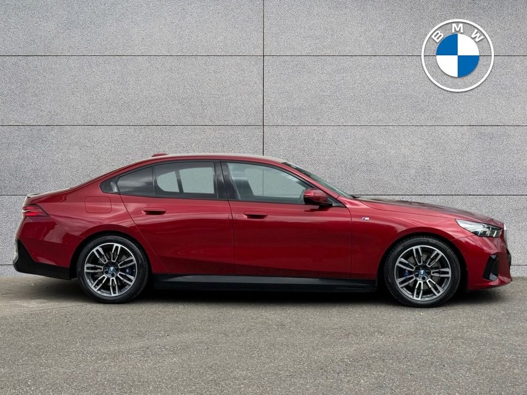 2024 BMW 5 Series