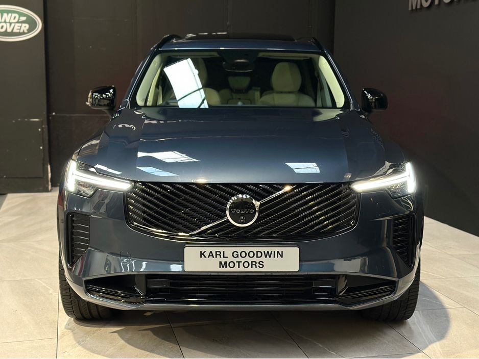 2025 Volvo XC90